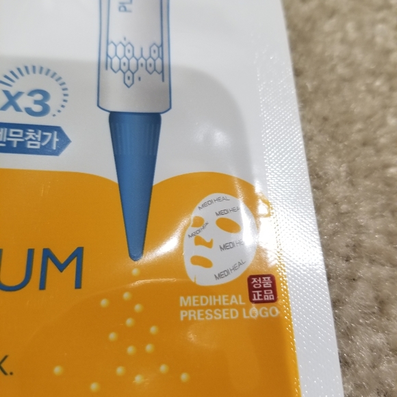 Mediheal - Platinum V Life Essential Mask EX 10 PC - Picture 5 of 6